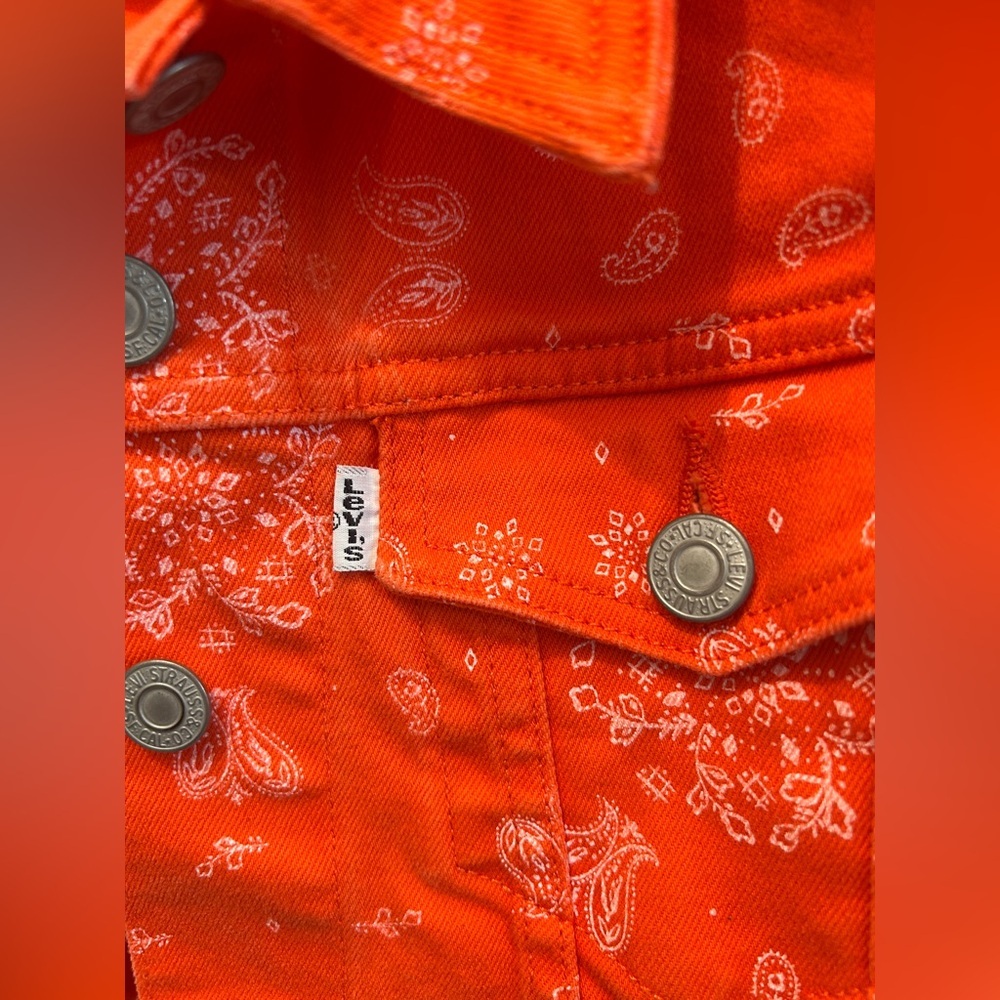 Levi’s Vest • size medium - Picture 8 of 11